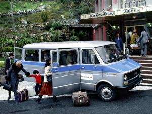 Fiat Daily Minibus